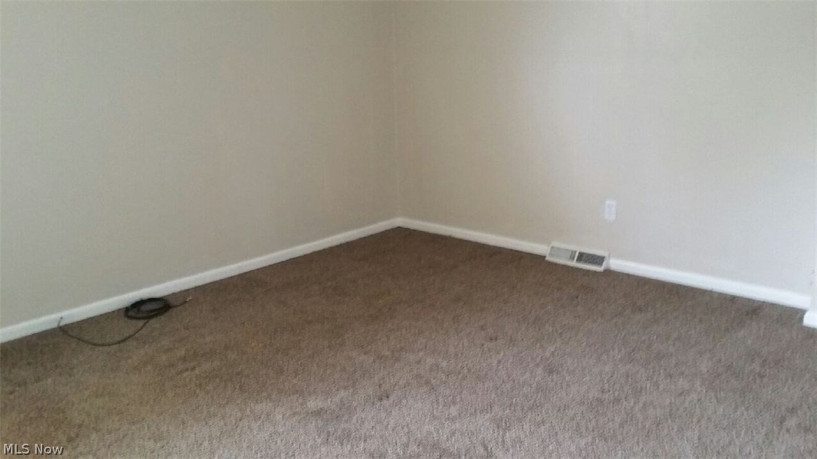 797 Babbitt Road, Unit 23 Euclid, OH 44123 - Photo 15 of 24