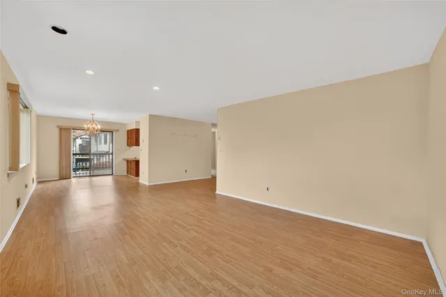 $389,000 | 117 Village Road, Unit D, Yorktown Heights, NY 10598