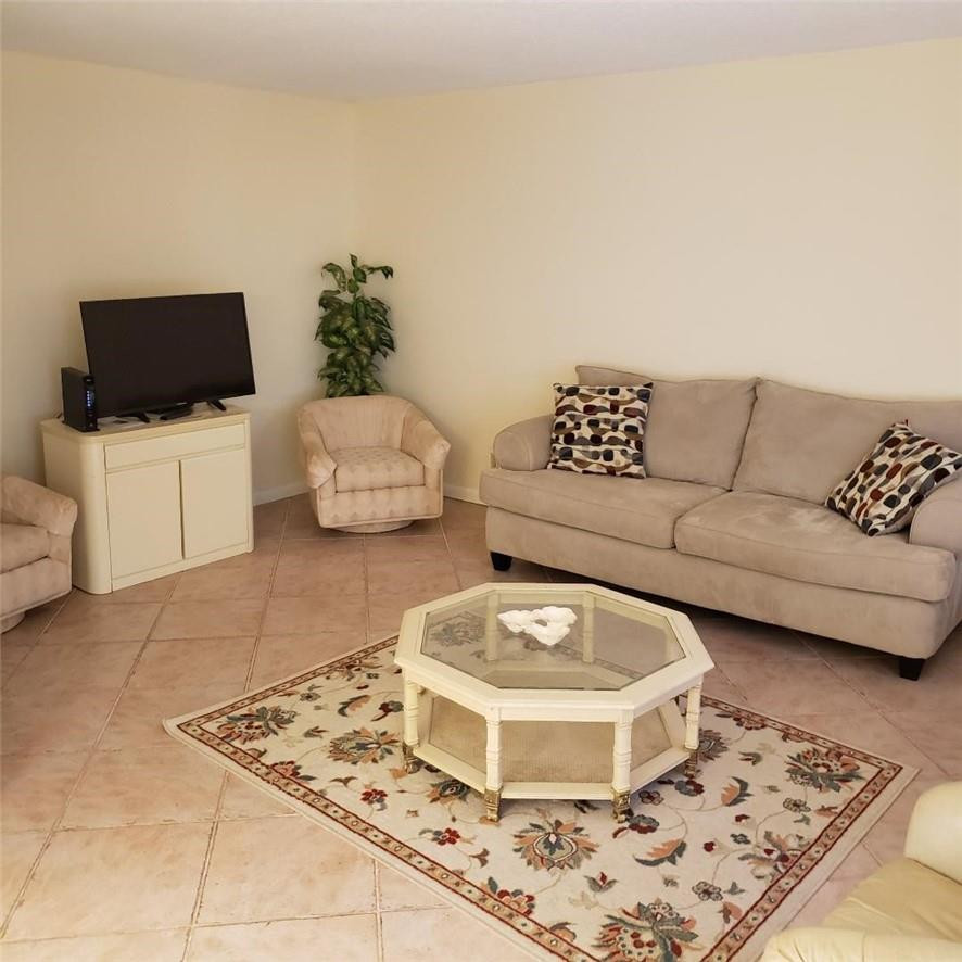 820 Flanders South, Unit 280 Delray Beach, FL 33484 - Photo 8 of 8 Photo 8