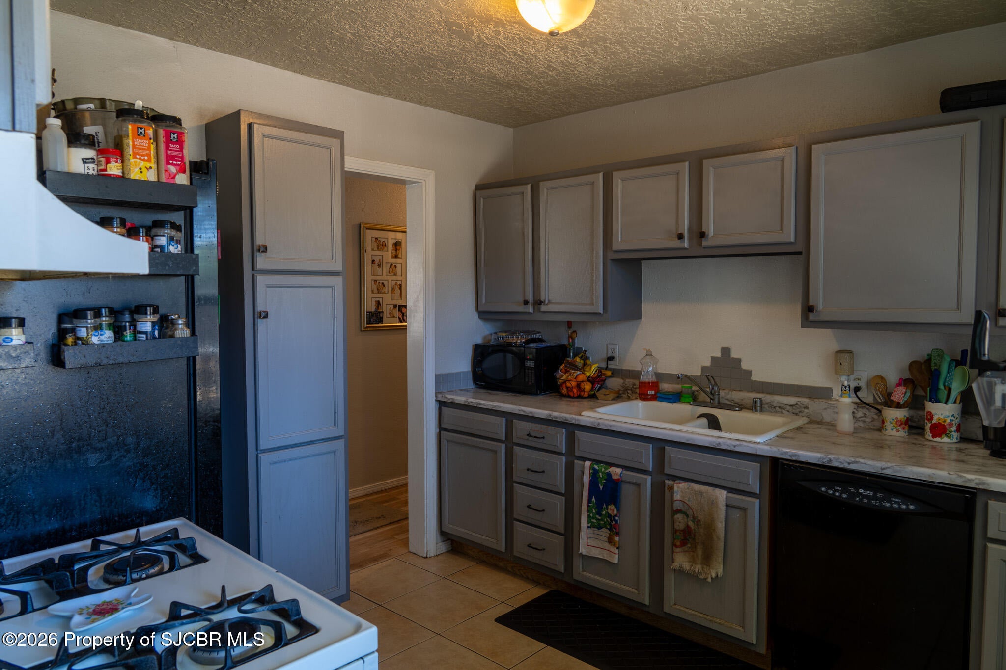 805 Baird Circle Aztec, NM 87410 - Photo 8 of 26 Gallery Image 8