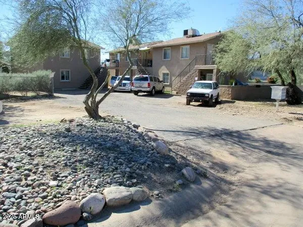 $975 | 1551 East Christy Drive, Unit 4, Phoenix, AZ 85020