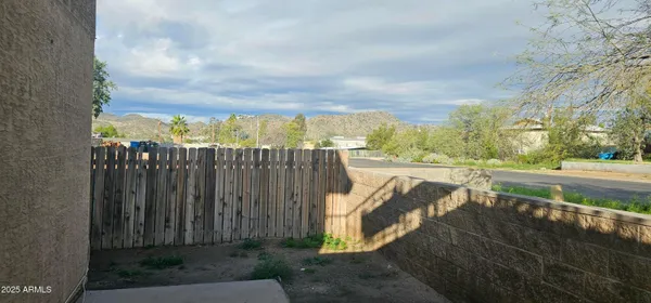 $975 | 1551 East Christy Drive, Unit 4, Phoenix, AZ 85020