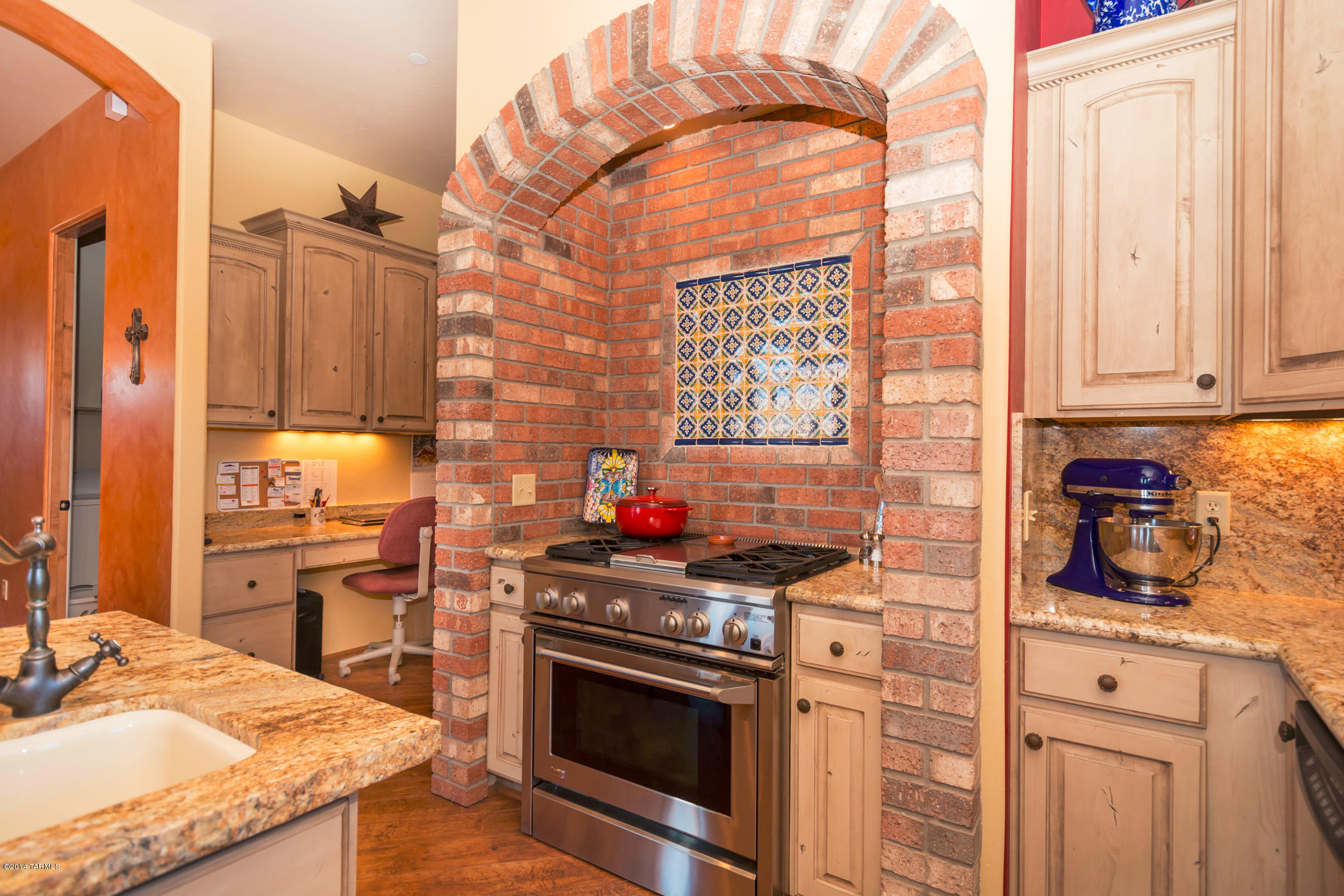 8827 South Anvil Ranch Place, Unit L49 Vail, AZ 85641 - Photo 12 of 41
