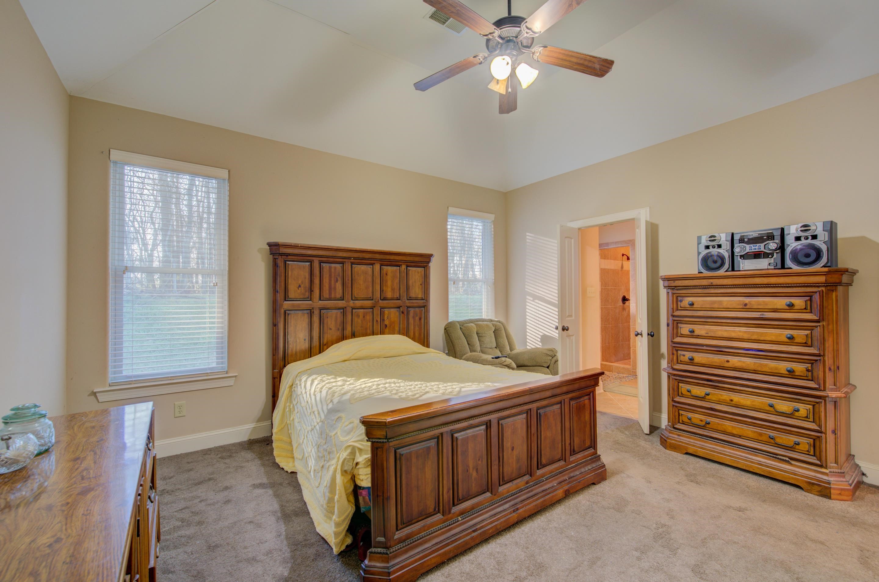 1447 Lagrange Crest Road Cordova, TN 38018 - Photo 15 of 25 Gallery Image 15