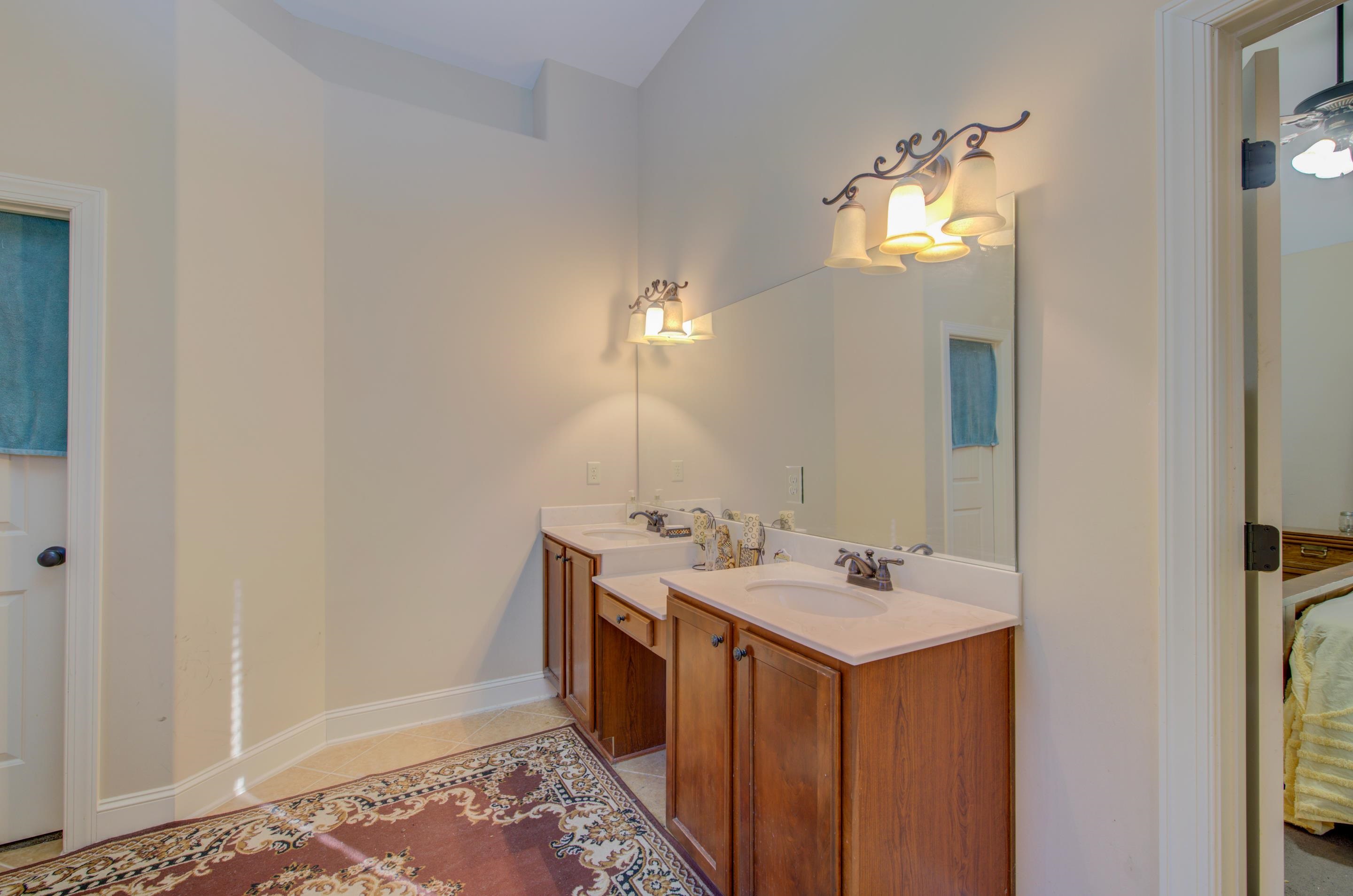1447 Lagrange Crest Road Cordova, TN 38018 - Photo 17 of 25 Gallery Image 17
