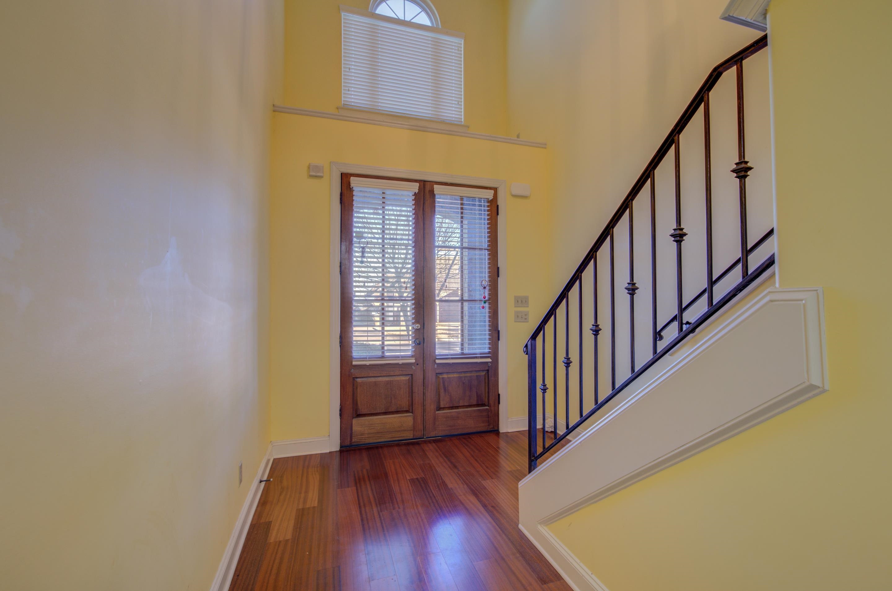 1447 Lagrange Crest Road Cordova, TN 38018 - Photo 5 of 25 Gallery Image 5