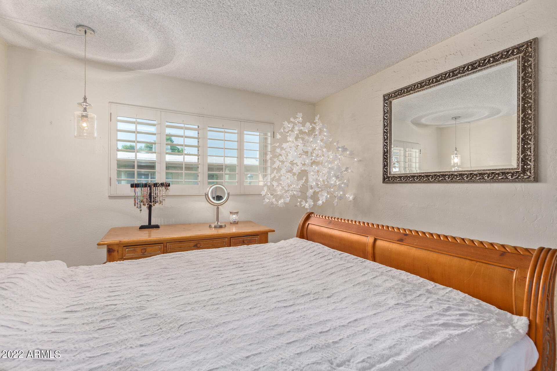 1320 East Bethany Home Road, Unit 50 Phoenix, AZ 85014 - Photo 15 of 33 Bedroom