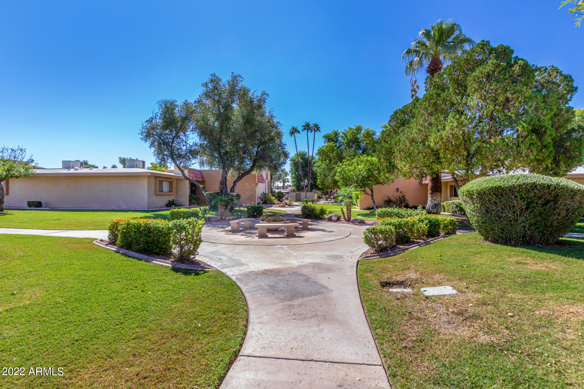 1320 East Bethany Home Road, Unit 50 Phoenix, AZ 85014 - Photo 28 of 33 Grounds