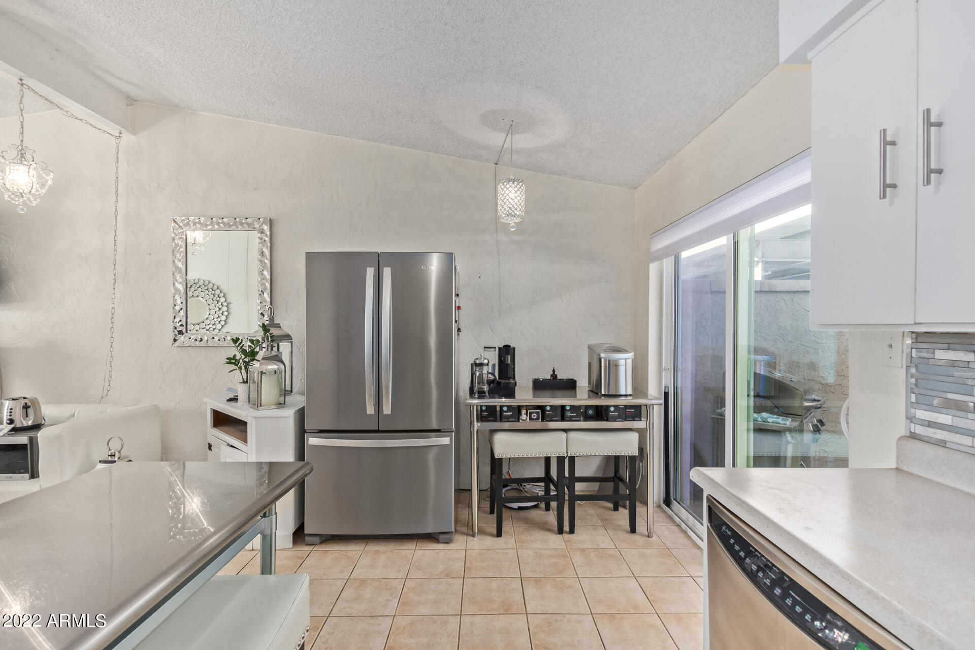 1320 East Bethany Home Road, Unit 50 Phoenix, AZ 85014 - Photo 8 of 33 Kitchen