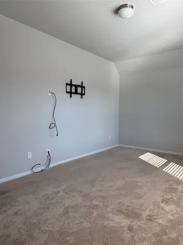 $2,350 | 2215 Hidden Embers Path, Fresno, TX 77545