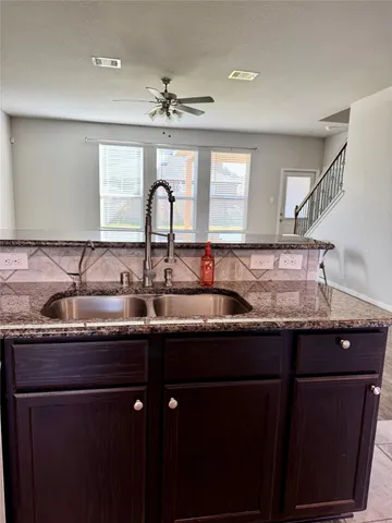 $2,350 | 2215 Hidden Embers Path, Fresno, TX 77545