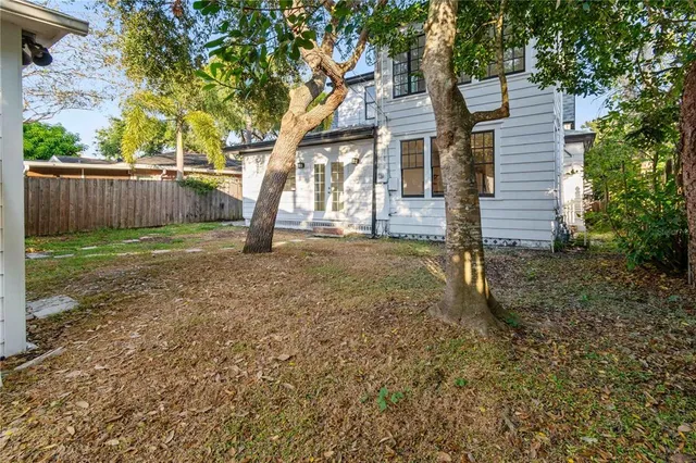 $4,500 | 2302 12th Street North, St. Petersburg, FL 33704