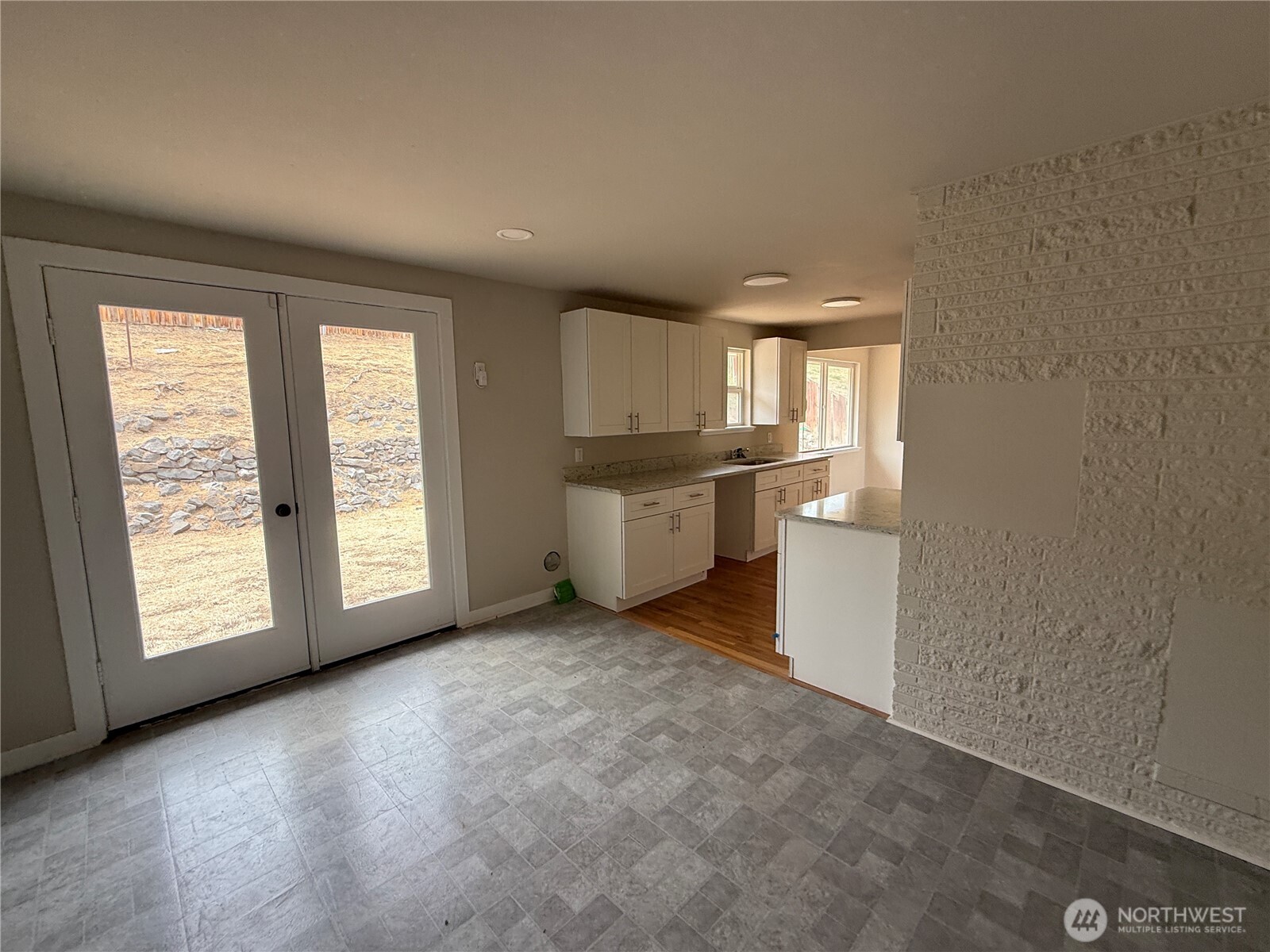 401 Patrick Road Ephrata, WA 98823 - Photo 17 of 32