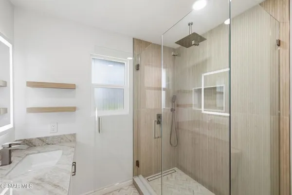 $665,000 | 102 West Alta Green, Port Hueneme, CA 93041