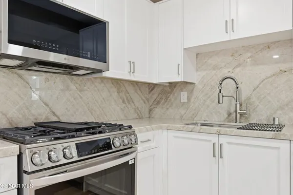 $665,000 | 102 West Alta Green, Port Hueneme, CA 93041