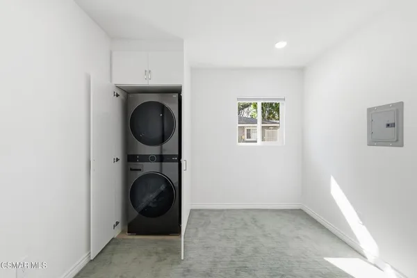 $665,000 | 102 West Alta Green, Port Hueneme, CA 93041