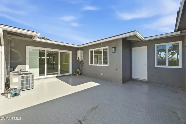 $665,000 | 102 West Alta Green, Port Hueneme, CA 93041