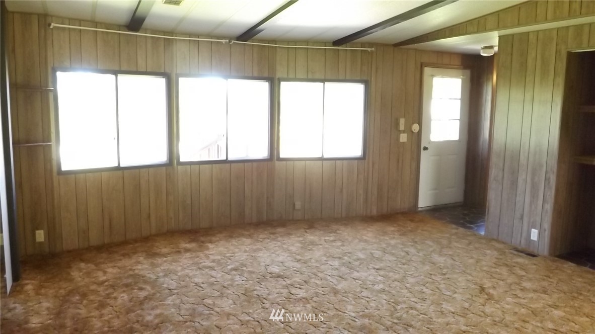 453 O Brien Road Port Angeles, WA 98362 - Photo 7 of 23 Gallery Image 7