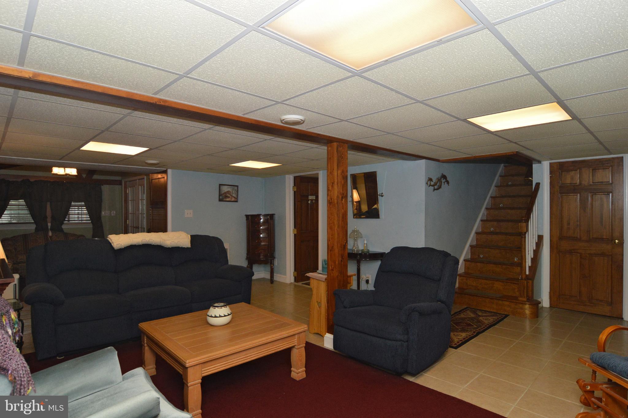 1431 Fayette Avenue Reading, PA 19607 - Photo 13 of 27 Gallery Image 13