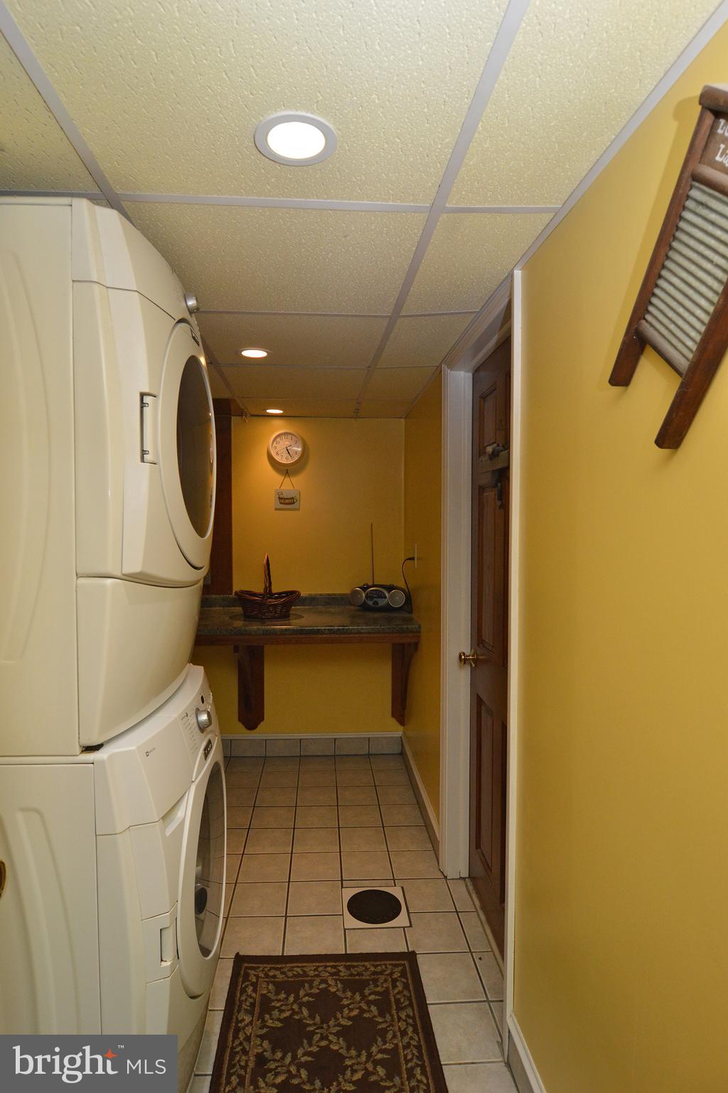 1431 Fayette Avenue Reading, PA 19607 - Photo 15 of 27 Gallery Image 15