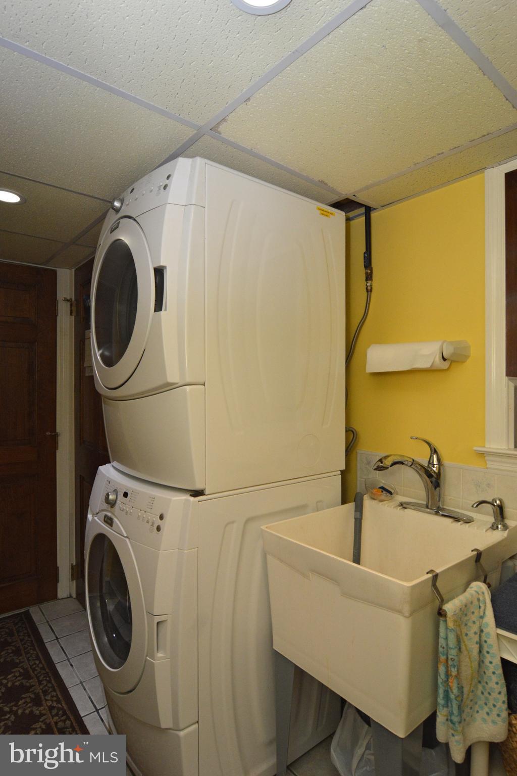 1431 Fayette Avenue Reading, PA 19607 - Photo 16 of 27 Gallery Image 16