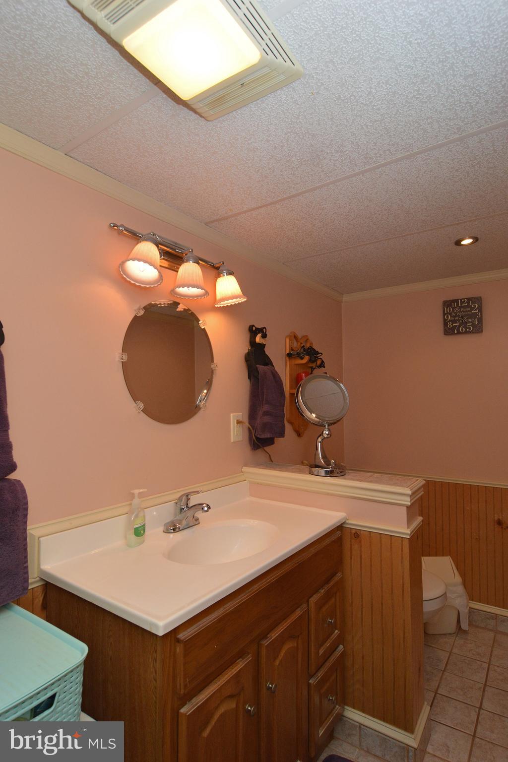 1431 Fayette Avenue Reading, PA 19607 - Photo 17 of 27 Gallery Image 17