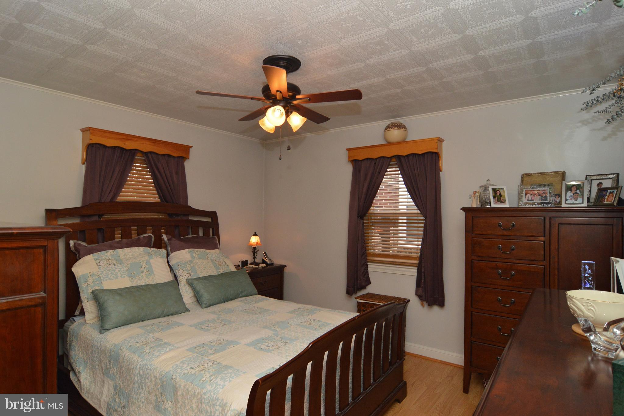 1431 Fayette Avenue Reading, PA 19607 - Photo 7 of 27 Gallery Image 7