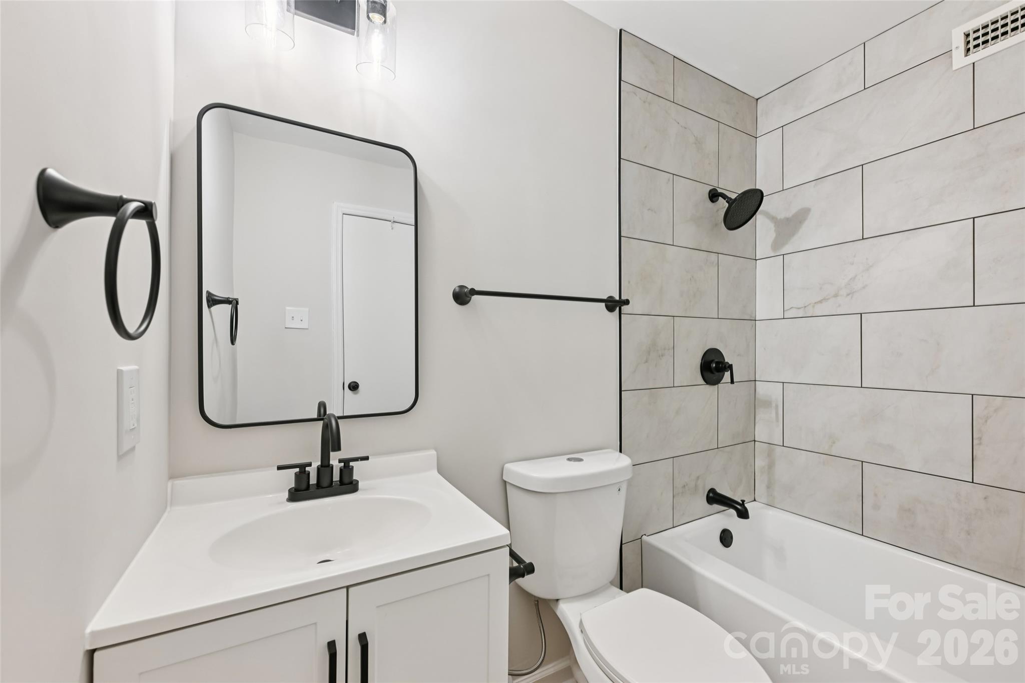 2231 Rexford Road, Unit B Charlotte, NC 28211 - Photo 17 of 23