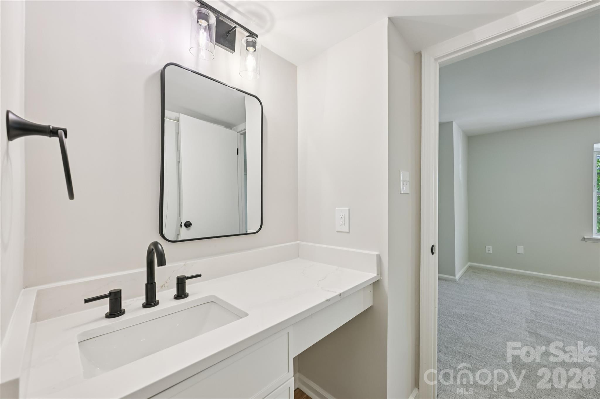 2231 Rexford Road, Unit B Charlotte, NC 28211 - Photo 20 of 23