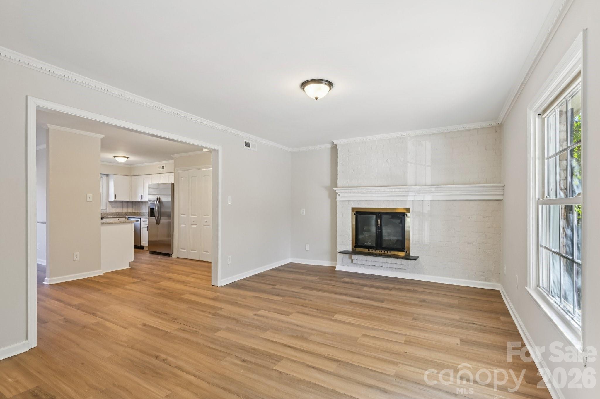 2231 Rexford Road, Unit B Charlotte, NC 28211 - Photo 3 of 23