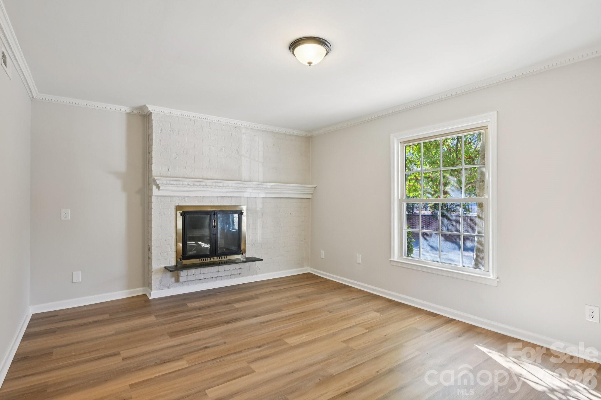 2231 Rexford Road, Unit B Charlotte, NC 28211 - Photo 4 of 23