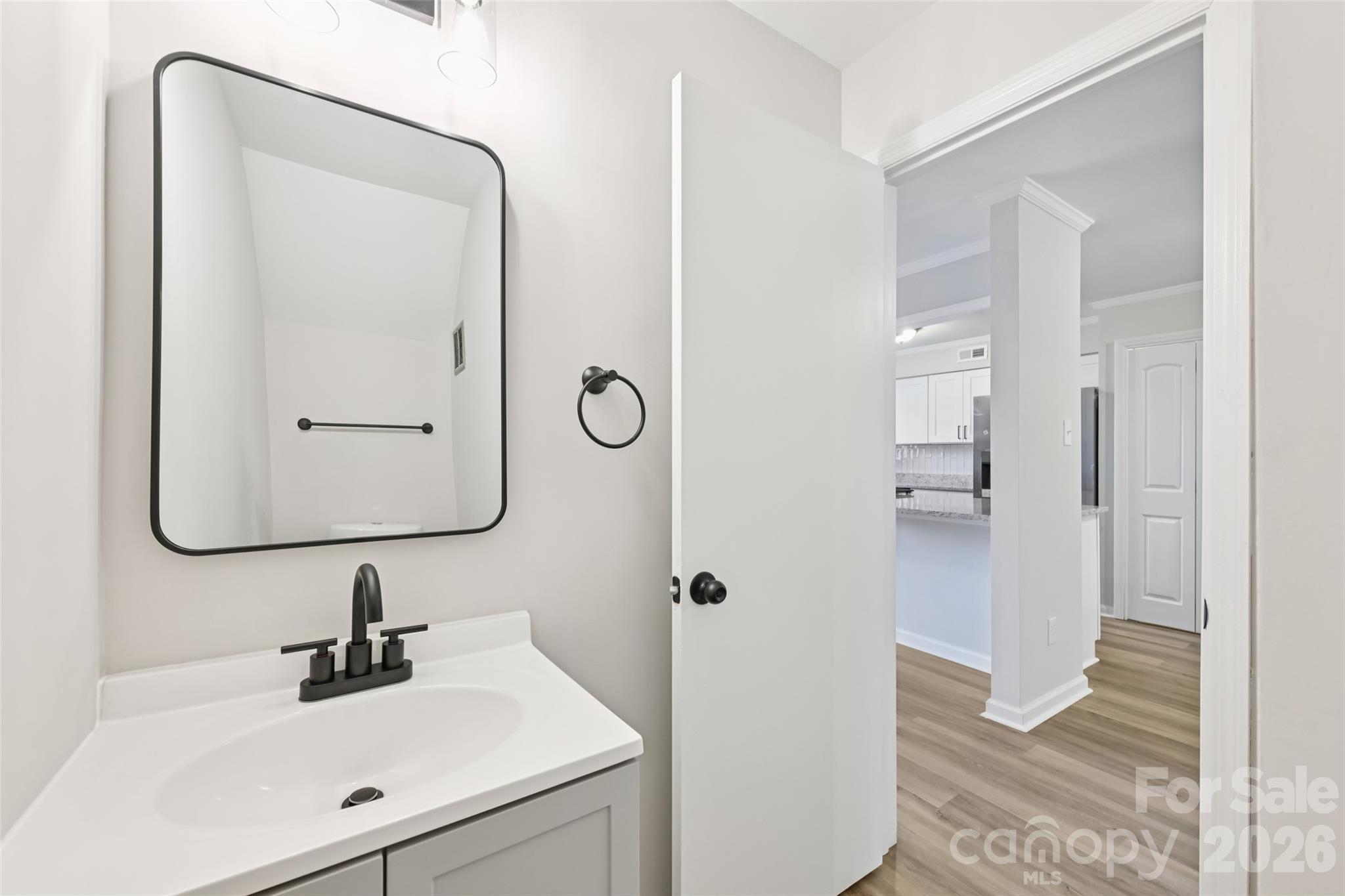 2231 Rexford Road, Unit B Charlotte, NC 28211 - Photo 10 of 23