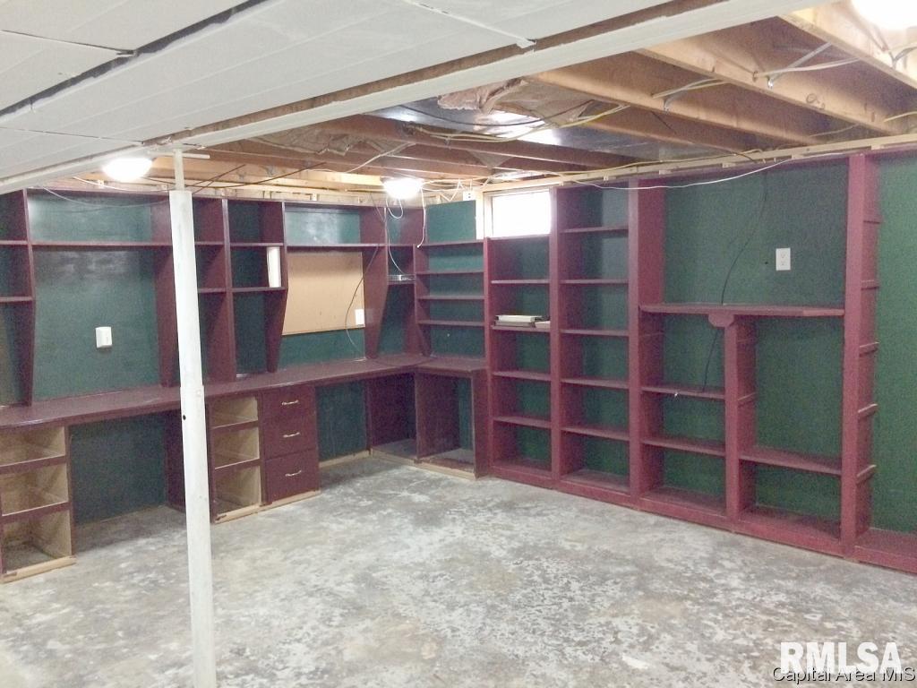 2822 South Price Avenue Springfield, IL 62704 - Photo 20 of 27
