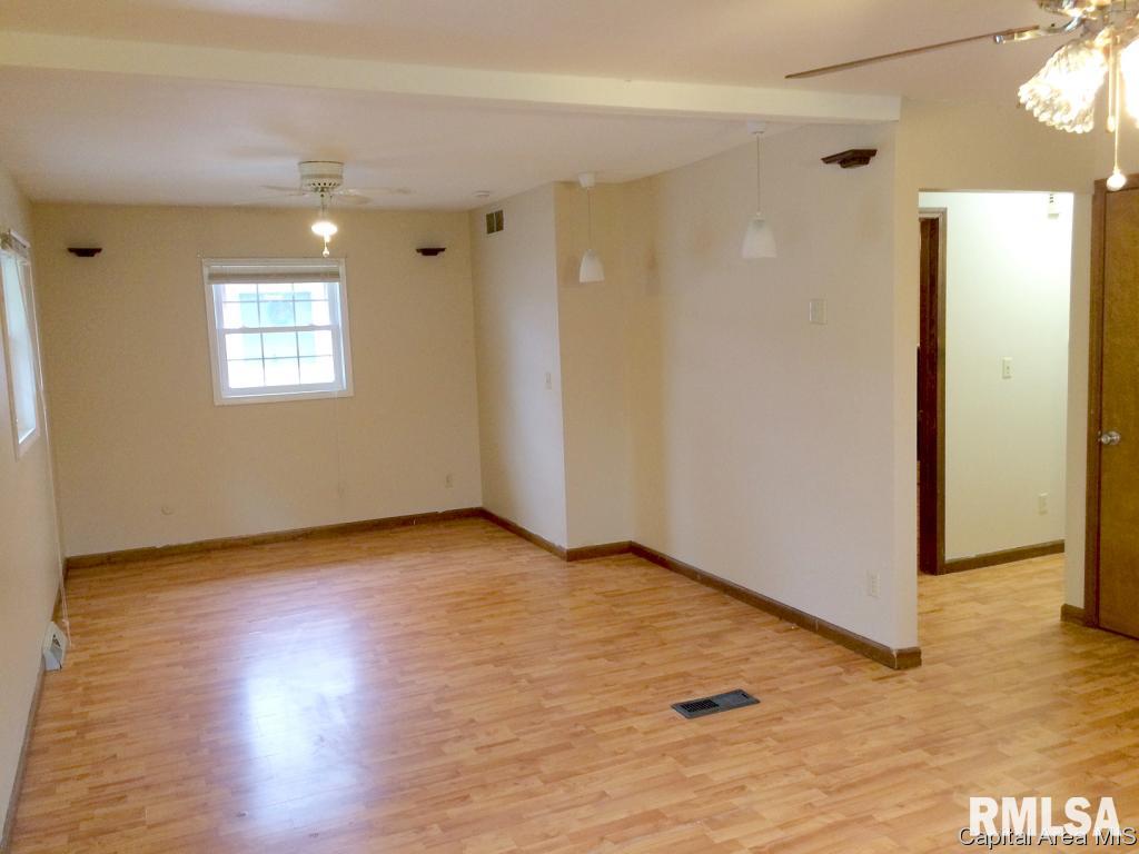 2822 South Price Avenue Springfield, IL 62704 - Photo 6 of 27