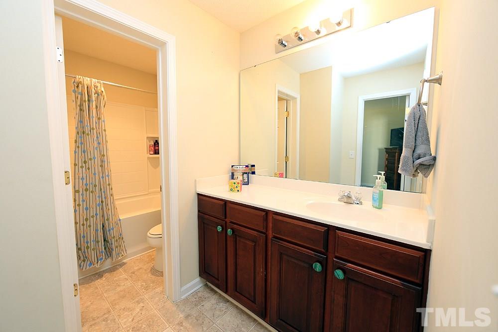 2915 Winding Waters Way Raleigh, NC 27614 - Photo 10 of 12 Gallery Image 10