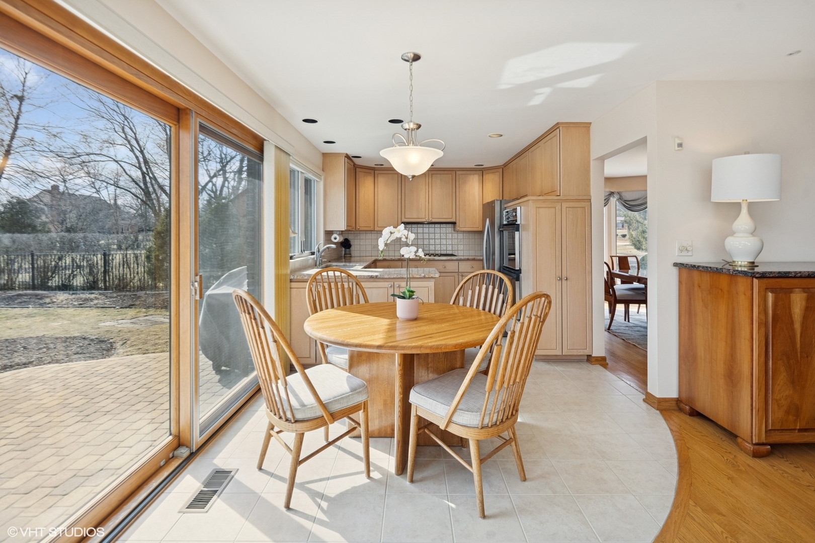 128 Stirrup Lane Burr Ridge, IL 60527 - Photo 12 of 38 Gallery Image 12