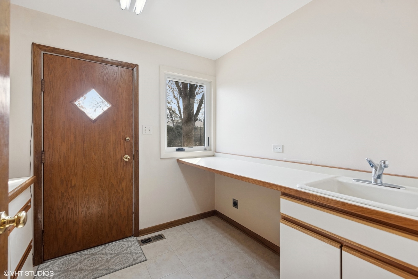 128 Stirrup Lane Burr Ridge, IL 60527 - Photo 18 of 38 Gallery Image 18