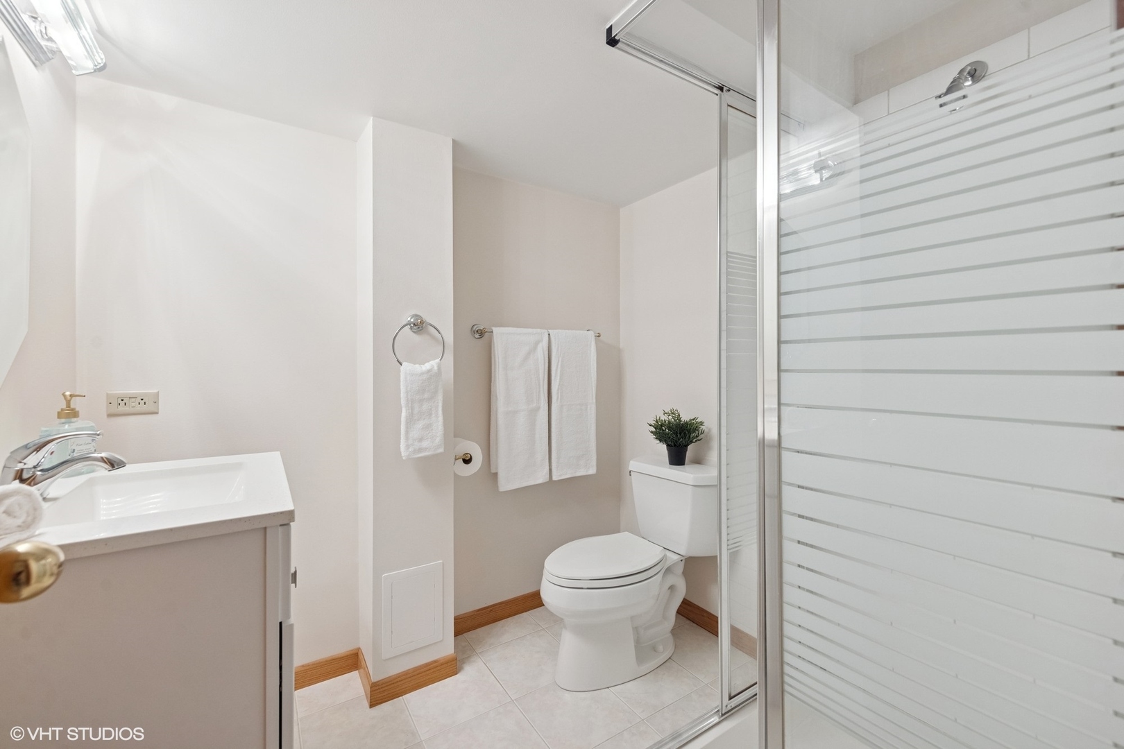 128 Stirrup Lane Burr Ridge, IL 60527 - Photo 31 of 38 Gallery Image 31