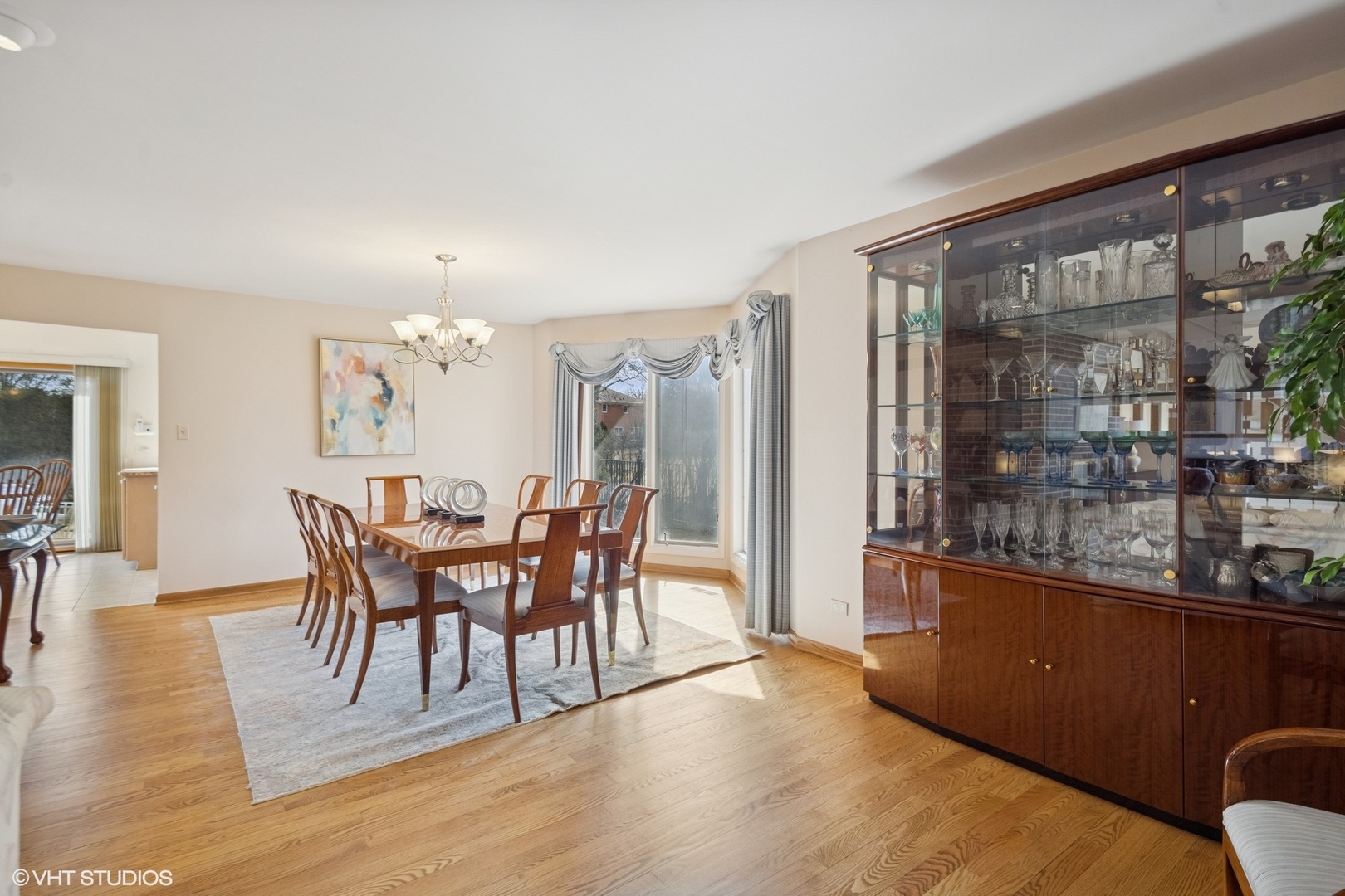 128 Stirrup Lane Burr Ridge, IL 60527 - Photo 8 of 38 Gallery Image 8