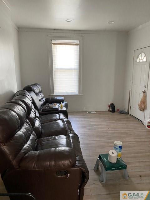437 Parkside Road Plainfield, NJ 07060 - Photo 8 of 18 Gallery Image 8