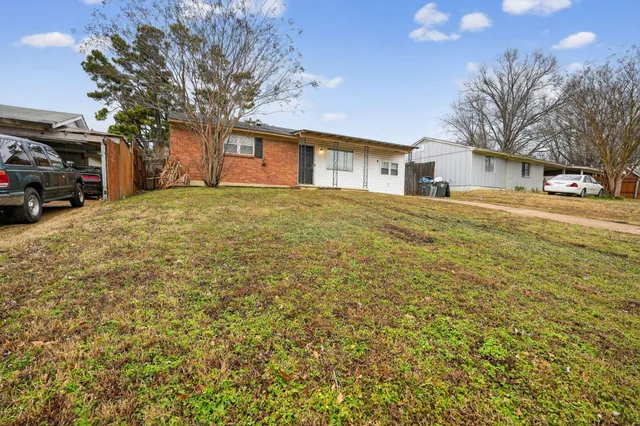 $114,900 | 748 Western Park Drive, Memphis, TN 38109