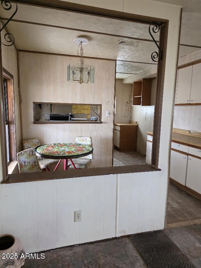 8 Trail Drive St. Johns, AZ 85936 - Photo 13 of 24 Dining