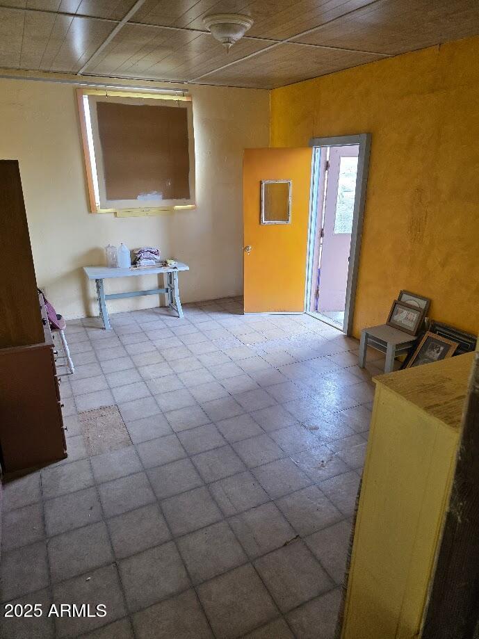 8 Trail Drive St. Johns, AZ 85936 - Photo 8 of 24 Entry