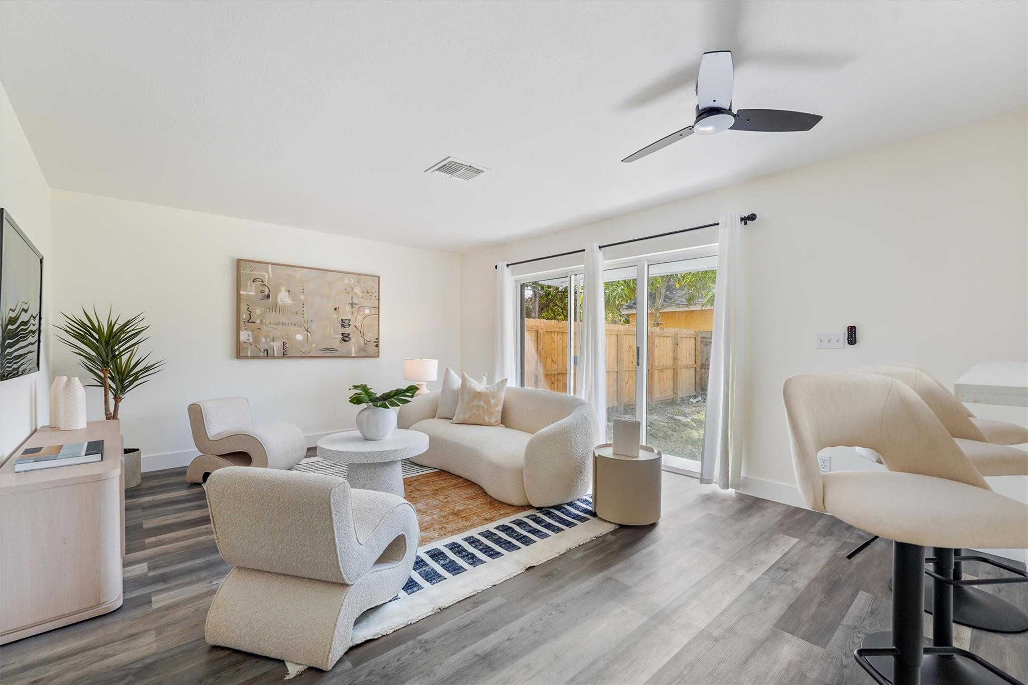 5916 Woodland Point Place Tamarac, FL 33319 - Photo 5 of 26 Photo 5