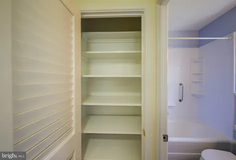 a view of a walk in closet