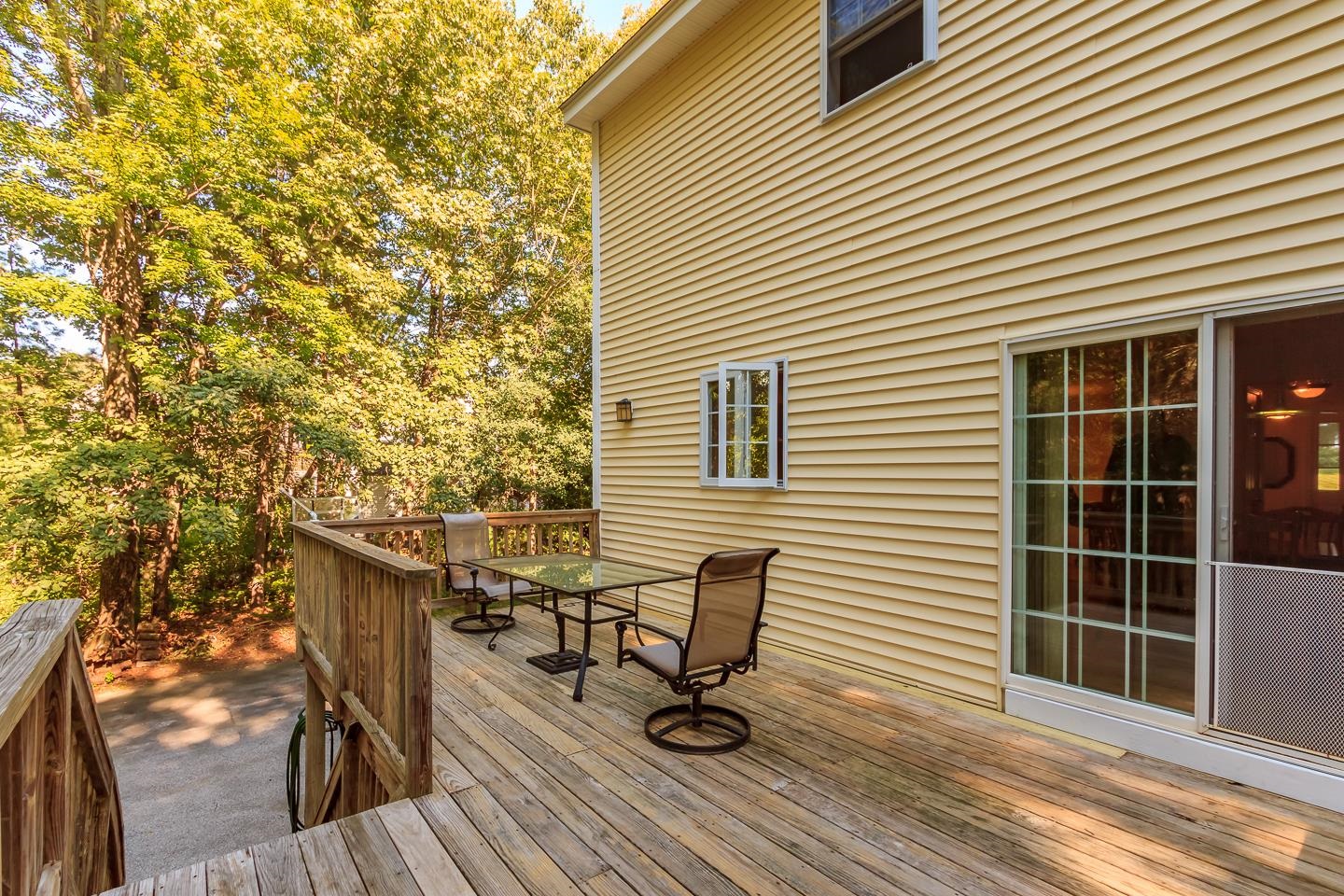 6 Cardinal Circle Derry, NH 03038 - Photo 35 of 40