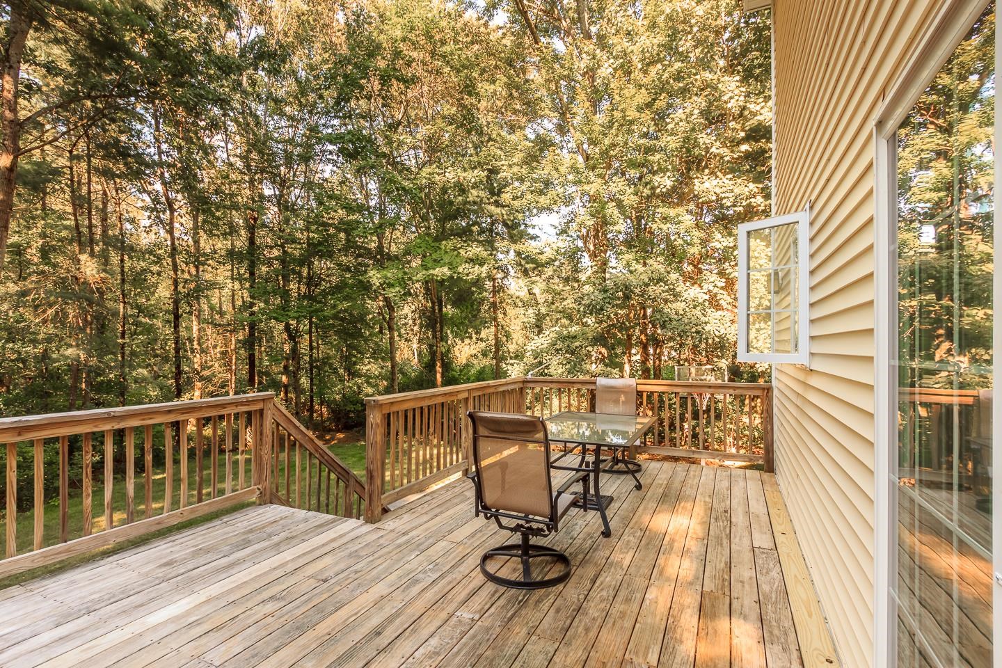 6 Cardinal Circle Derry, NH 03038 - Photo 36 of 40