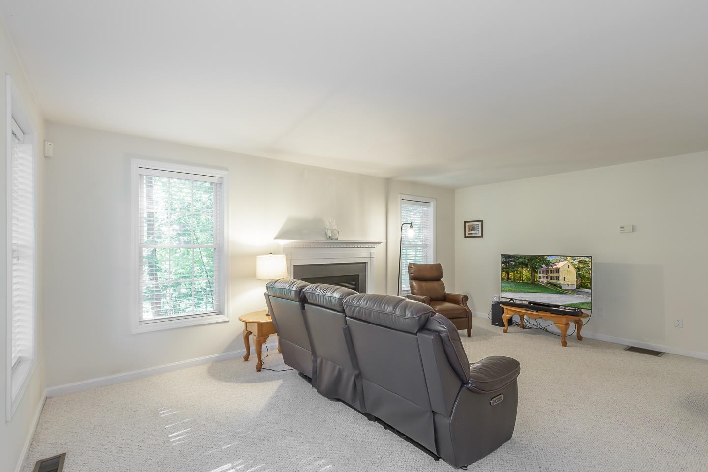 6 Cardinal Circle Derry, NH 03038 - Photo 39 of 40