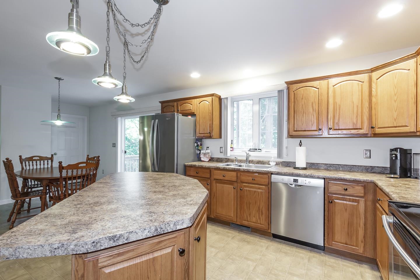 6 Cardinal Circle Derry, NH 03038 - Photo 6 of 40