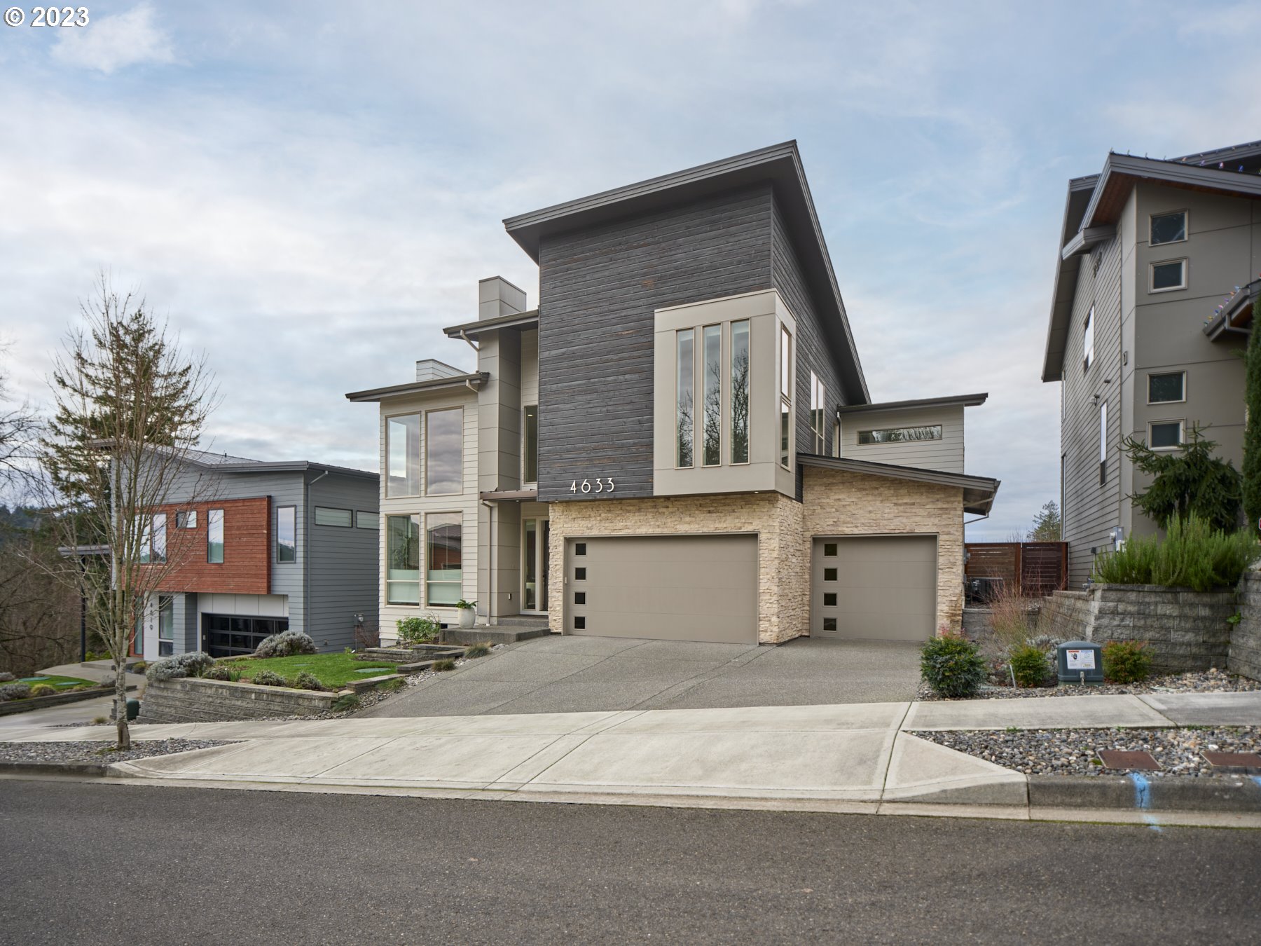 4633 North Adams Street Camas, WA 98607 - Photo 1 of 40